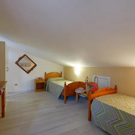 Glicine E Sole By Teuladaapartments * טאולאדה