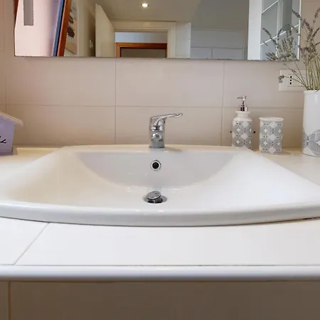 Apartamento Glicine E Sole By Teuladaapartments *