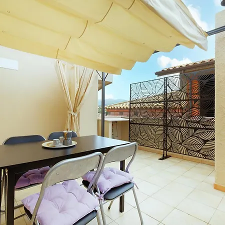 公寓 Glicine E Sole By Teuladaapartments 特乌拉达